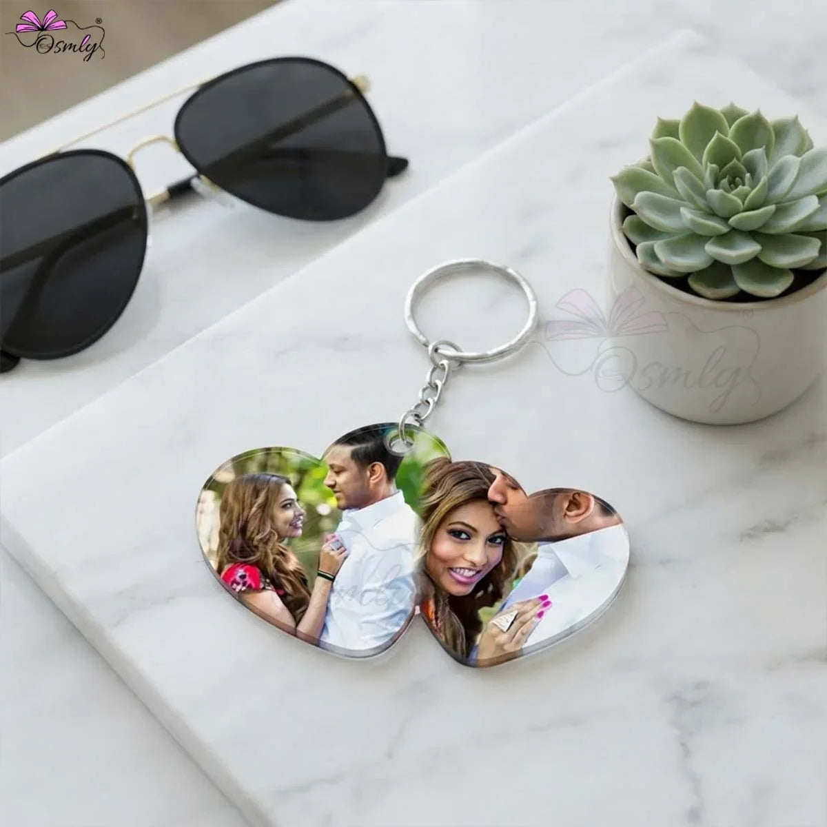 Couple_Heart_Acrylic_Keychain_valentine_gifts - OSMLY