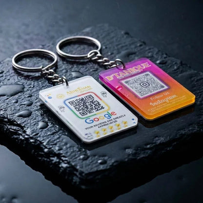 socialmediaqrkeychain - OSMLY